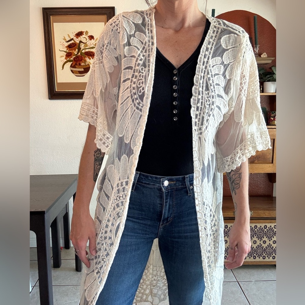 Cream Lace Kimono Cardigan